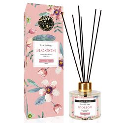 Delightful Blossom Reed Diffuser to Kanjikode