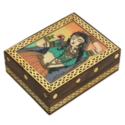 Lovely Ladies Meenakari Styled Wooden Jewellery Box to Kanyakumari
