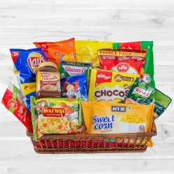 Exciting All-in-One Breakfast Hamper to India