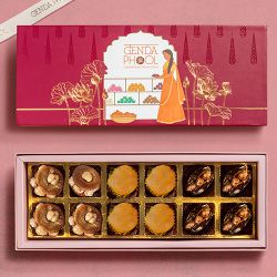 Elegant Medjool Dates  N  Apricots Collection to Ambattur