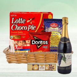 Holly Jolly Choco Delight Gift Hamper with Fruit Wine to Kanjikode
