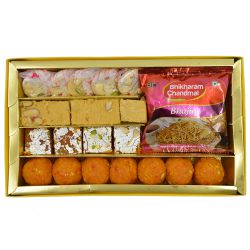 Extraordinary Sweet Assortments Box to Kanjikode