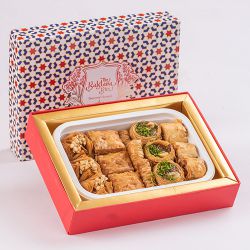 Baklava Delight Collection Box to Taran Taaran