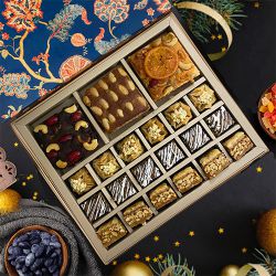 Cheerful Christmas Celebration Treats Box