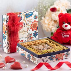 Exquisite Assorted Valentine Gift Set