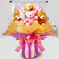 Exclusive Bouquet of Multicolor Teddies to Punalur